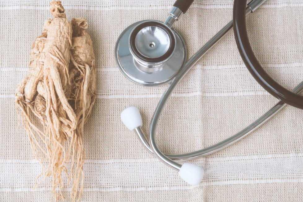 Le Ginseng, actif de Stimium KG, est un ingredient unique pertinent pour les sportifs comme pour les non sportifs permettant d'ameliorer les performances physiques, physiologiques et psychologiques